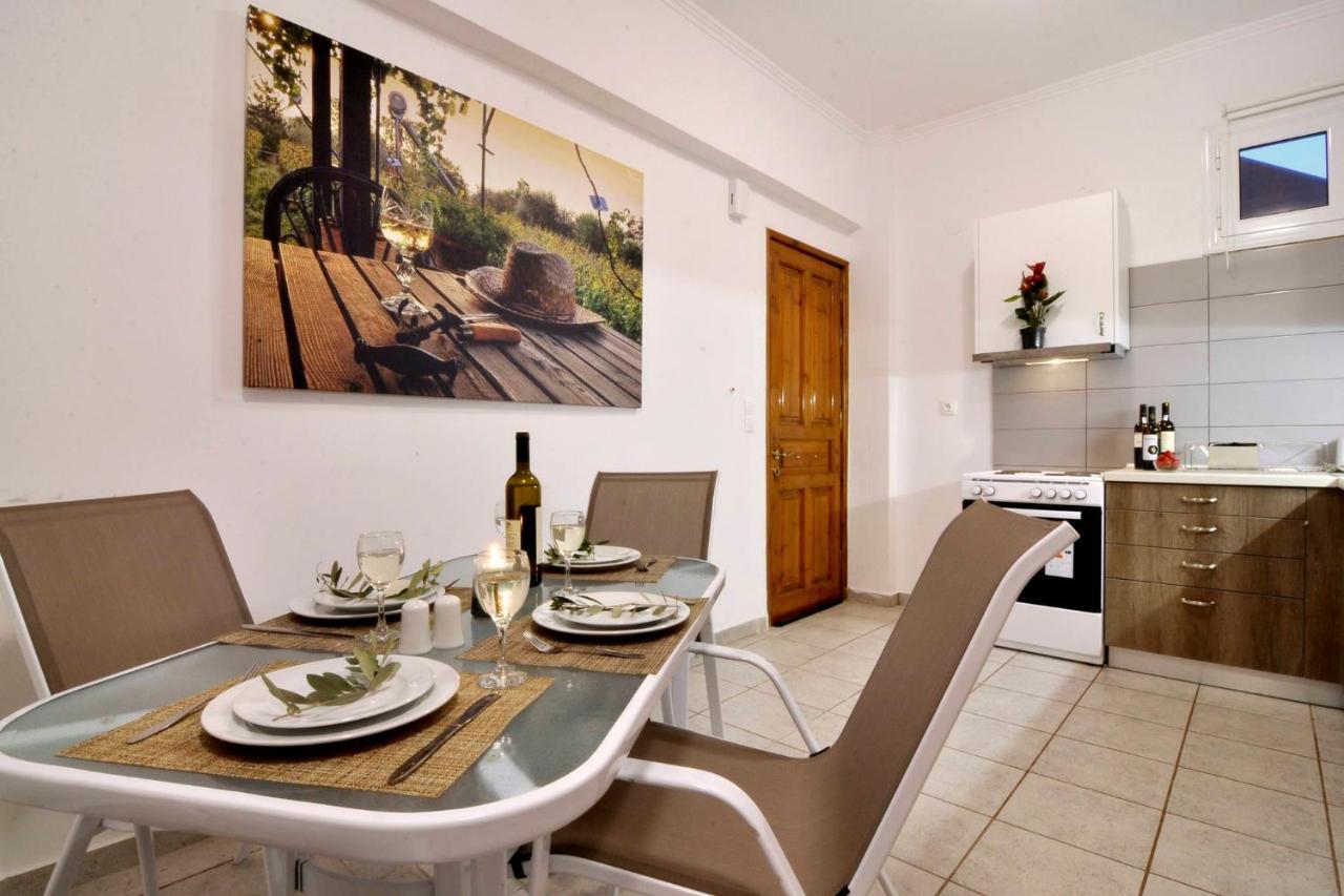 Kloudas Apartments Potamós Eksteriør bilde